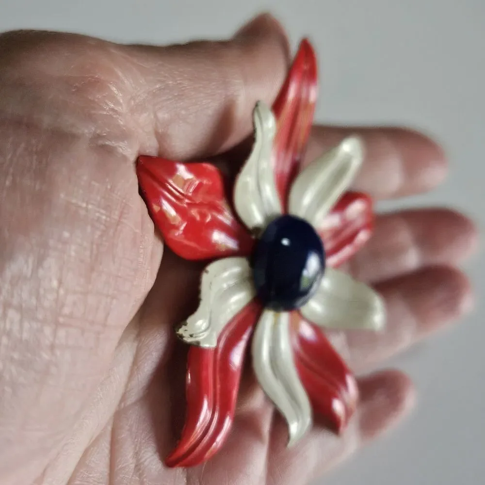 Vintage Large Patriotic Flower Brooch 4th Of July Red White Blue Metal